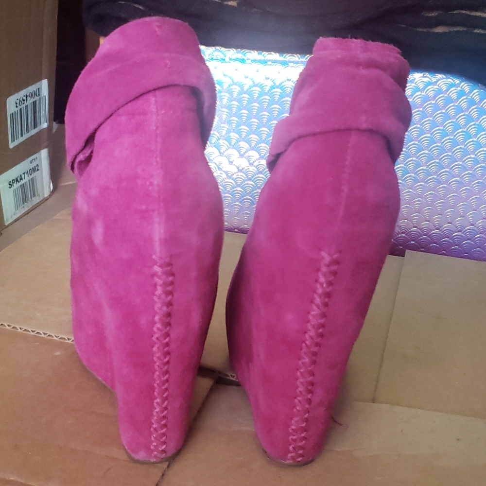 High high pink heels - Picture 3 of 4